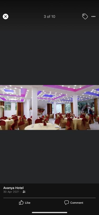 Avanya Hotel And Reception Hall Angunakolapelessa Ngoại thất bức ảnh